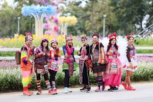 BIB: 
                            <button type="button" onclick="openModal(27860542)" class="btn btn-primary btn-sm float-right btn-popup" data-toggle="modal" data-target=".modal-high-quality">
                        <i class="fas fa-shopping-cart"></i> Add to Cart
                    </button>
                                            <button type="button" onclick="isThisMe(27860542, true)" class="btn btn-success btn-sm float-right btn-popup btn-isme hidden" data-toggle="tooltip" data-placement="bottom" title="นี่คือรูปของคุณใช่ไหม คลิกที่นี่เพื่อเอาเข้าอัลบั้ม">
                        <i class="fas fa-plus"></i> Add to album
                    </button>
                    <button type="button" onclick="isThisMe(27860542, false)" class="btn btn-warning btn-sm float-right btn-popup btn-isnotme hidden">
                        <i class="fas fa-ban"></i> Remove from album
                    </button>